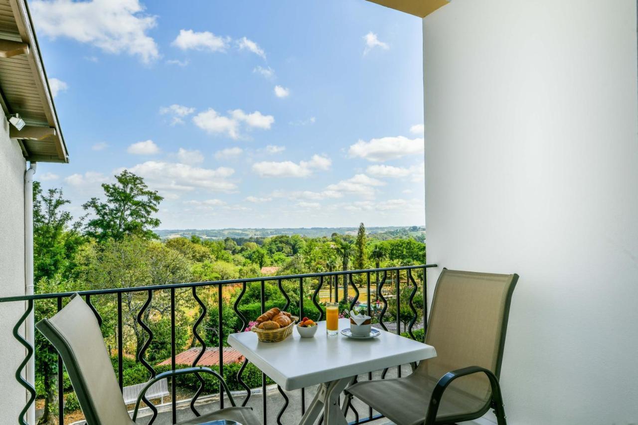 Hotel Aux Tauzins Montfort-en-Chalosse Zewnętrze zdjęcie