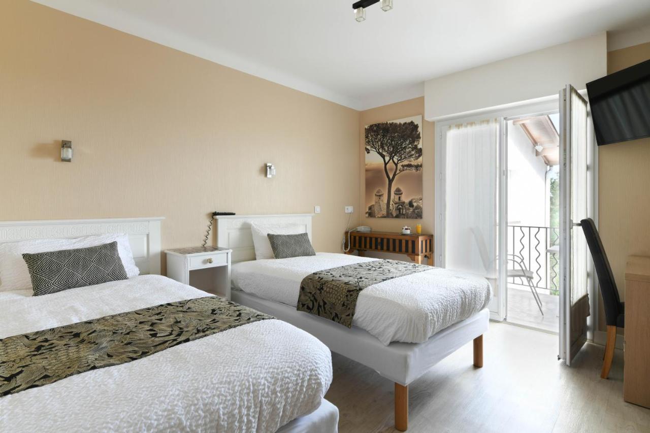 Hotel Aux Tauzins Montfort-en-Chalosse Zewnętrze zdjęcie