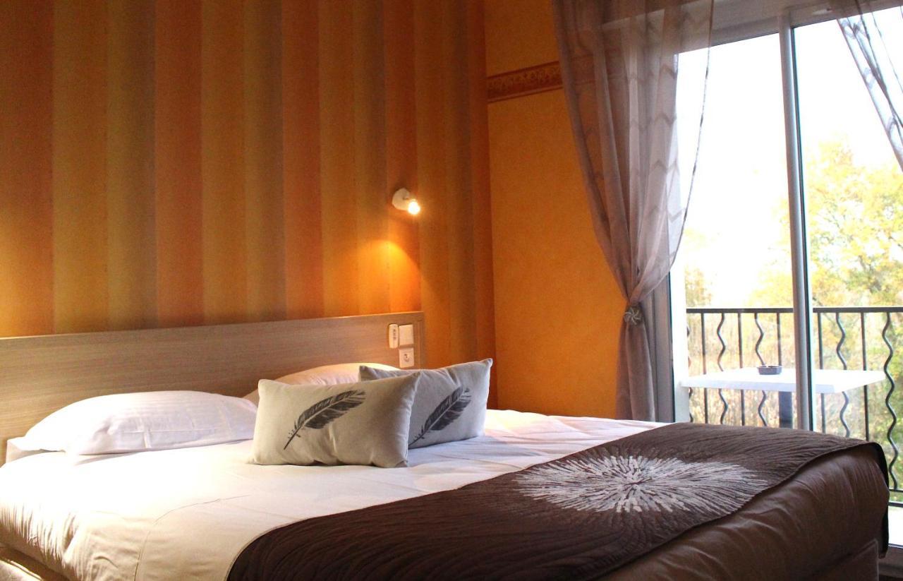 Hotel Aux Tauzins Montfort-en-Chalosse Zewnętrze zdjęcie
